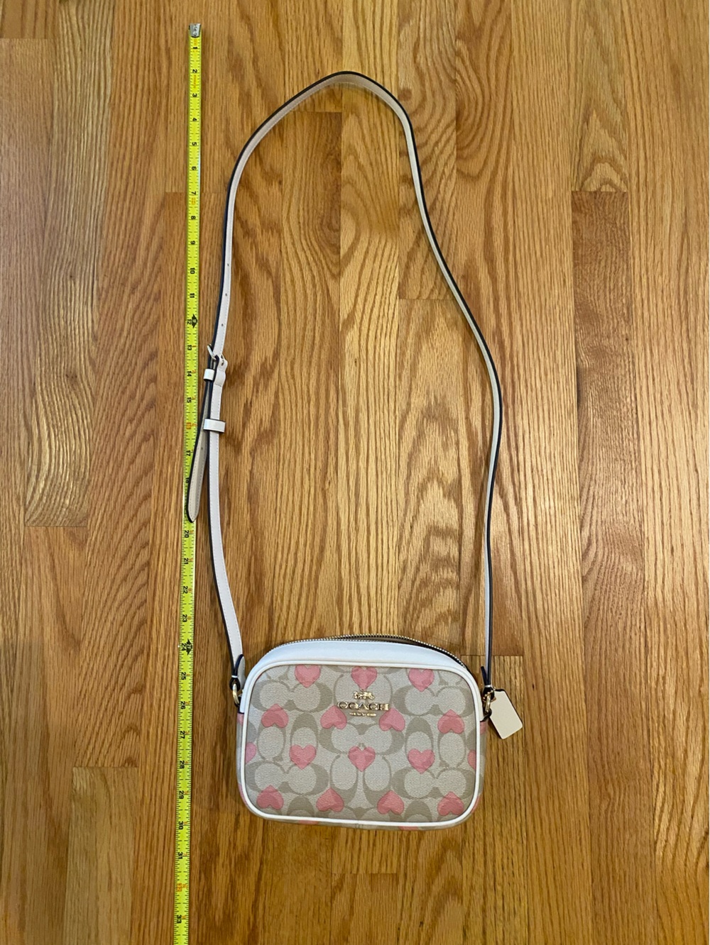 Coach Pink Heart Signature Crossbody Bag with Gold Logo - Picture 5 of 5